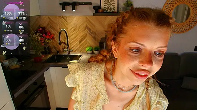 Snapshot of Hannah_Carr chatting on July 1, 5:13 pm Hannah Carr online show from July 1, 5:13 pm