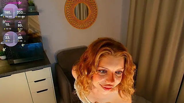 Snapshot of Hannah_Carr chatting on July 2, 7:09 pm Hannah Carr online show from July 2, 7:09 pm