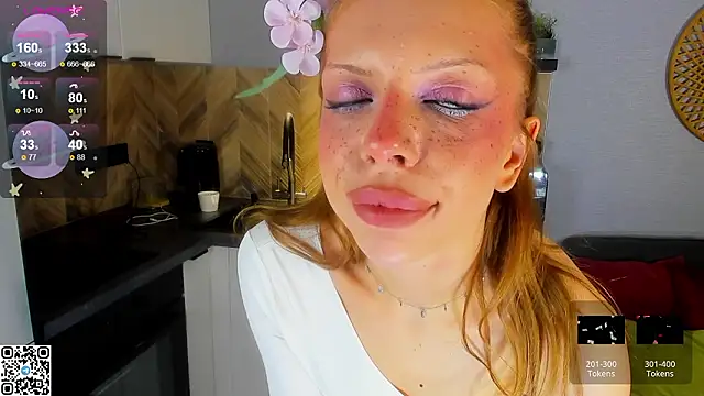 Hannah Carr online show from March 9, 8:23 pm