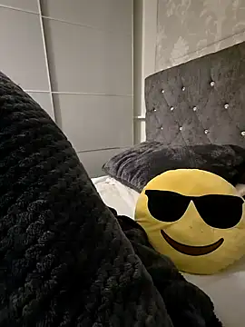 Hardmard online show from December 9, 5:19 pm