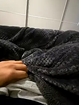 Hardmard online show from December 9, 2:17 pm