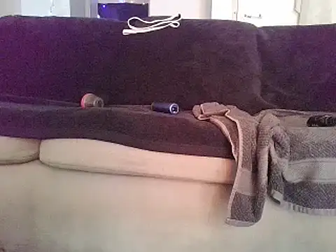 QueenMilf36 online show from December 20, 10:22 pm