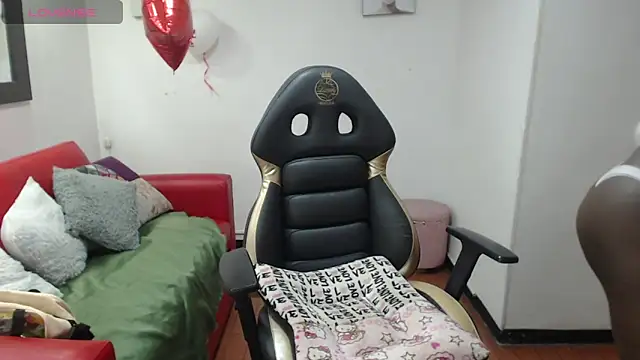 enderlis online show from March 17, 11:13 am