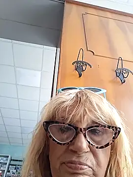 Snapshot of eva2023sexy chatting on July 13, 12:37 pm eva2023sexy online show from July 13, 12:37 pm
