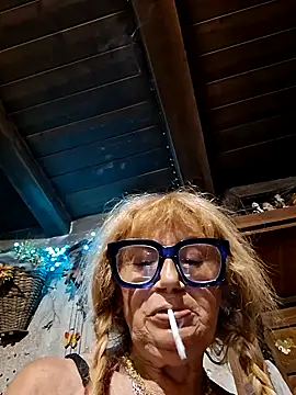 Snapshot of eva2023sexy chatting on May 28, 7:53 pm eva2023sexy online show from May 28, 7:53 pm