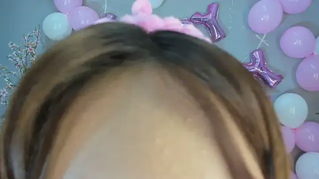 Amy-Skinny online show from November 16, 8:13 pm