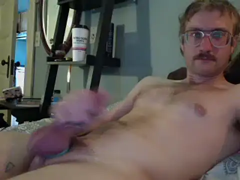 PeterDerzzz online show from April 4, 2:45 pm