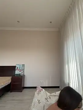 Hott Lolla online show from February 9, 9:29 am