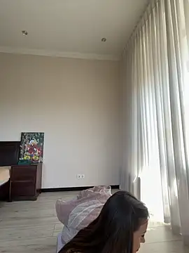 Hott Lolla online show from May 5, 7:55 am