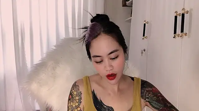 witch-39 online show from May 10, 5:44 am