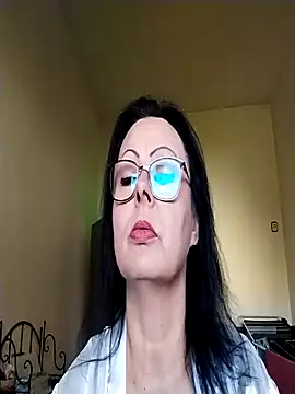 Snapshot of Judithmilf chatting on September 21, 8:41 am Judithmilf online show from September 21, 8:41 am