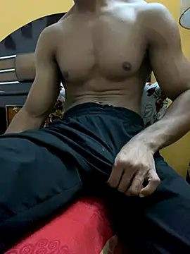 Snapshot of Wild_beast chatting on November 6, 9:57 am Wild beast online show from November 6, 9:57 am