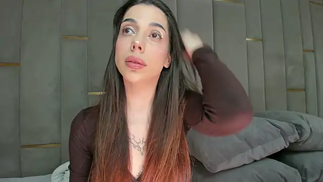 eva lim online show from March 25, 3:44 pm