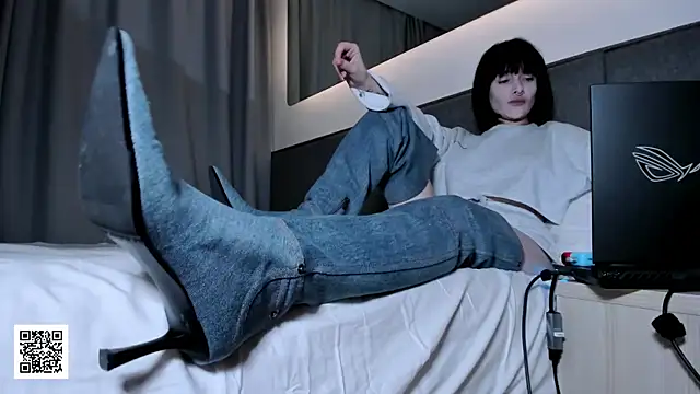  Goddess Misha  online show from January 9, 8:49 pm