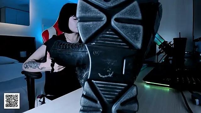  Goddess Misha  online show from November 3, 9:18 pm