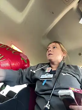 Snapshot of lezbean24 chatting on February 11, 6:19 pm lezbean24 online show from February 11, 6:19 pm