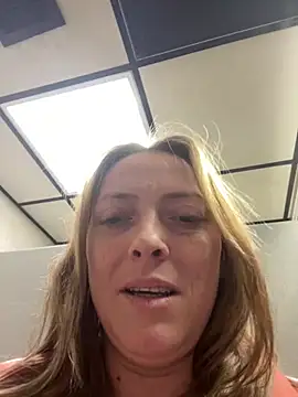 Snapshot of lezbean24 chatting on February 13, 5:57 pm lezbean24 online show from February 13, 5:57 pm