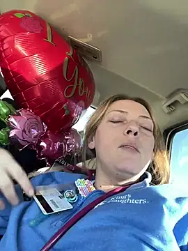 Snapshot of lezbean24 chatting on February 7, 6:49 pm lezbean24 online show from February 7, 6:49 pm