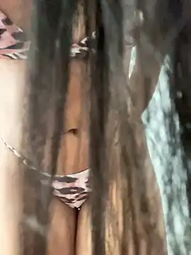 Snapshot of Pinkhotbaby chatting on February 27, 4:54 pm Pinkhotbaby online show from February 27, 4:54 pm