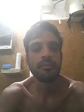 Yop25cm online show from February 14, 8:09 pm