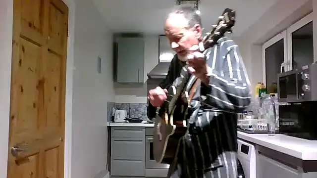 jimmybenido online show from January 13, 5:39 pm