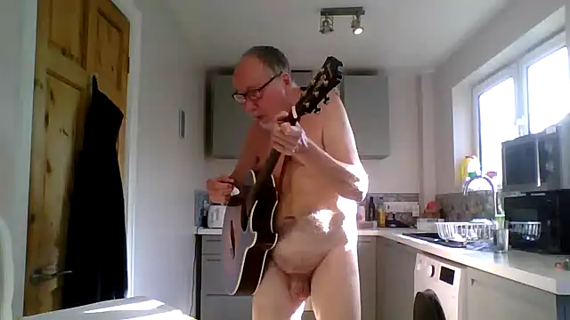 jimmybenido online show from May 4, 4:43 pm
