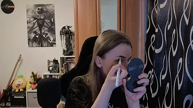 Snapshot of stellablondy chatting on October 11, 2:07 pm stellablondy online show from October 11, 2:07 pm