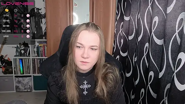 Snapshot of stellablondy chatting on June 25, 1:16 pm stellablondy online show from June 25, 1:16 pm