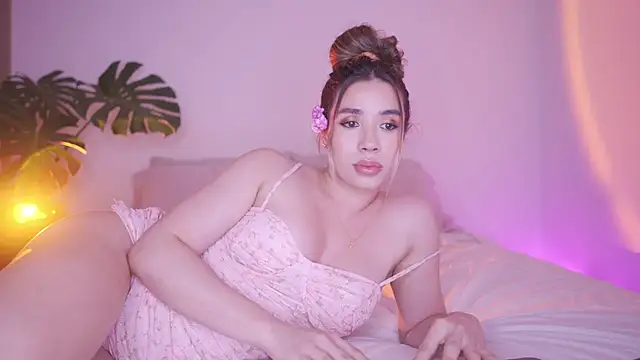 honeyann08 online show from November 12, 7:29 pm