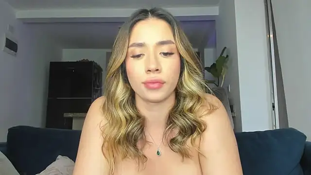 honeyann08 online show from February 21, 10:37 pm