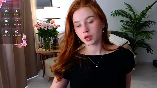 Snapshot of Meow_babe chatting on October 1, 11:03 am Meow babe online show from October 1, 11:03 am