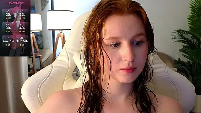Snapshot of Meow_babe chatting on February 8, 1:22 pm Meow babe online show from February 8, 1:22 pm