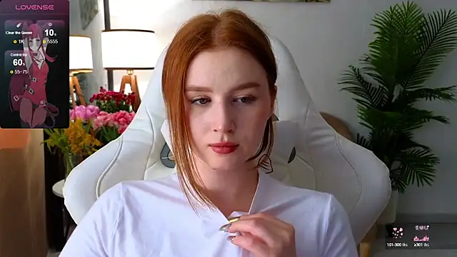 Snapshot of Meow_babe chatting on March 10, 9:34 am Meow babe online show from March 10, 9:34 am