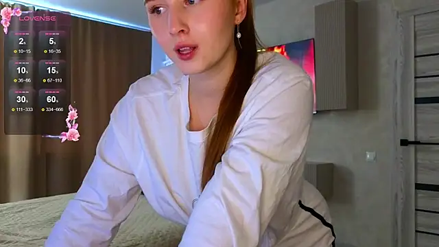Snapshot of Meow_babe chatting on July 18, 11:08 am Meow babe online show from July 18, 11:08 am