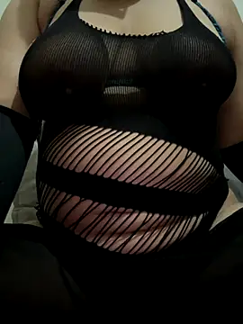 Snapshot of AditiIndia chatting on November 3, 10:13 pm AditiIndia online show from November 3, 10:13 pm