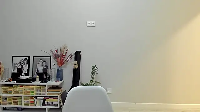 Snapshot of ailey_chao chatting on November 29, 1:39 am ailey chao online show from November 29, 1:39 am