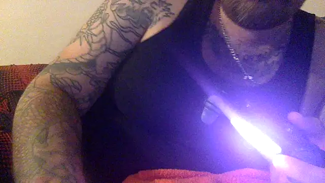 Snapshot of chubbycloudybottom chatting on October 30, 6:55 am chubbycloudybottom online show from October 30, 6:55 am