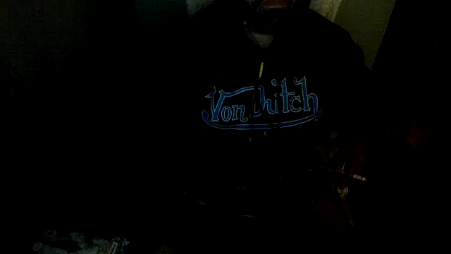 chubbycloudybottom online show from March 24, 4:23 am