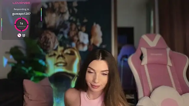 ReyaSophia online show from February 20, 10:12 pm