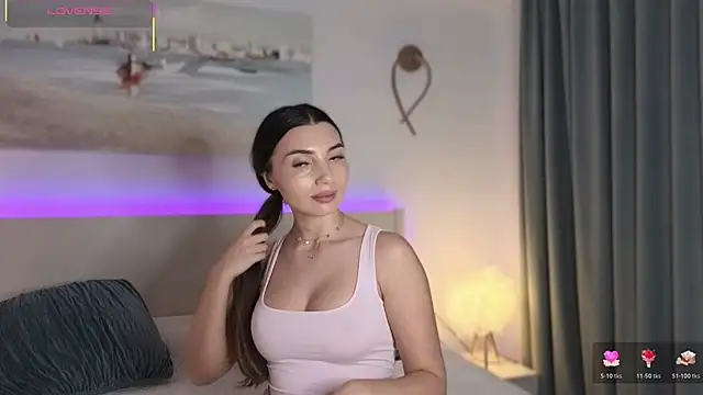 ReyaSophia online show from March 13, 9:20 pm