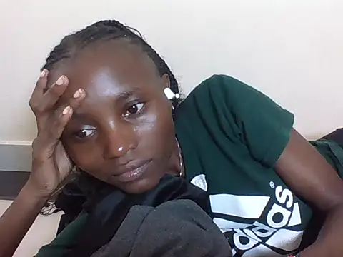 Snapshot of SexyNeedle22 chatting on September 10, 7:51 am SexyNeedle22 online show from September 10, 7:51 am