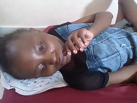 SexyNeedle22 online show from April 5, 8:54 am