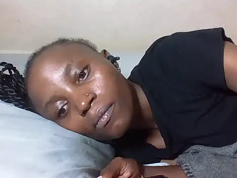 SexyNeedle22 online show from April 11, 8:01 pm