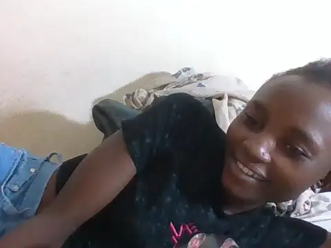 Snapshot of SexyNeedle22 chatting on February 2, 7:46 pm SexyNeedle22 online show from February 2, 7:46 pm