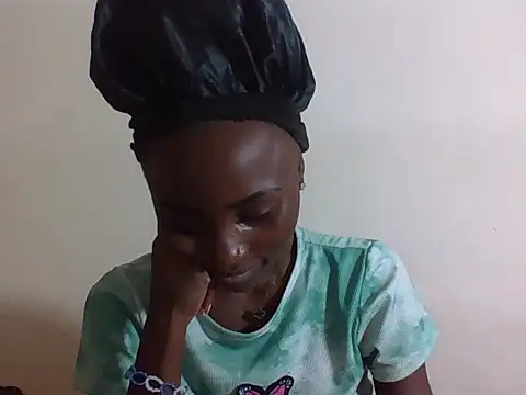 SexyNeedle22 online show from December 21, 4:19 pm