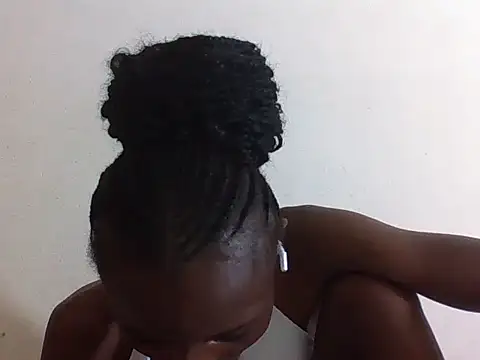 Snapshot of SexyNeedle22 chatting on September 17, 9:17 pm SexyNeedle22 online show from September 17, 9:17 pm