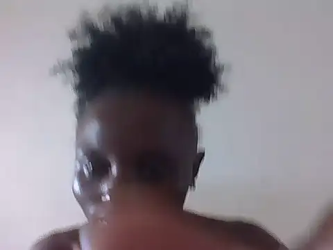 Snapshot of SexyNeedle22 chatting on June 9, 10:11 pm SexyNeedle22 online show from June 9, 10:11 pm