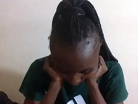 SexyNeedle22 online show from November 30, 7:25 pm