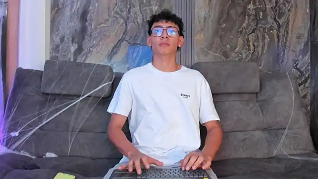 Daviid laidd online show from October 24, 9:25 pm