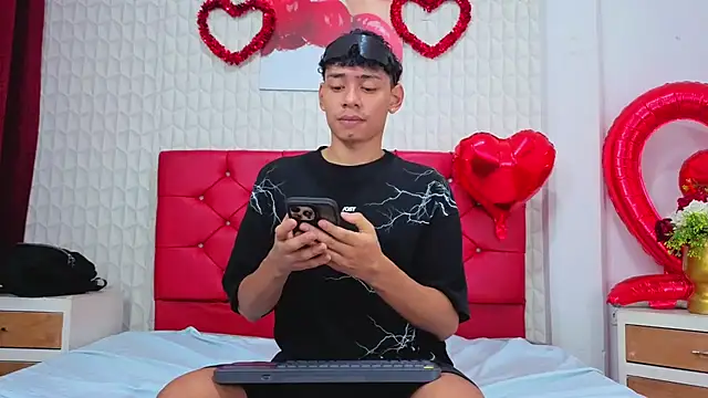 Daviid laidd online show from May 21, 12:46 pm